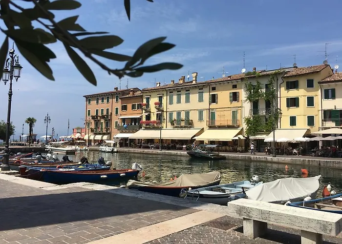 Oreste Suite Lazise